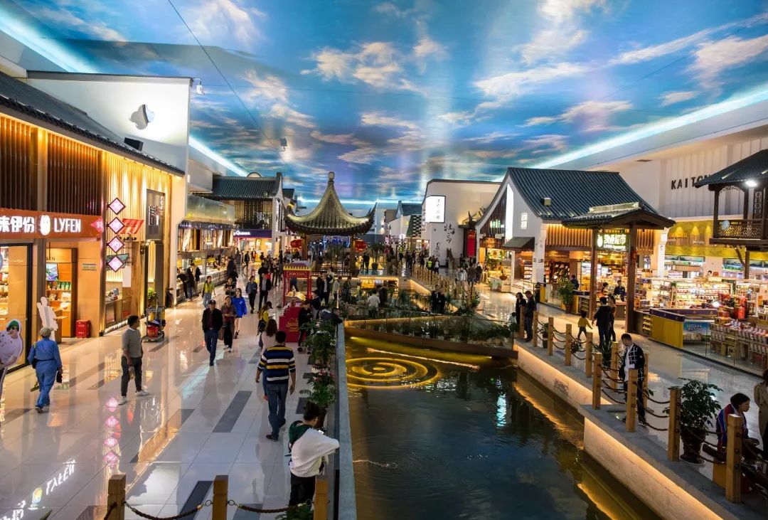 *共中**中央、国务院印发《扩大内需战略规划纲要（2022－2035年）》