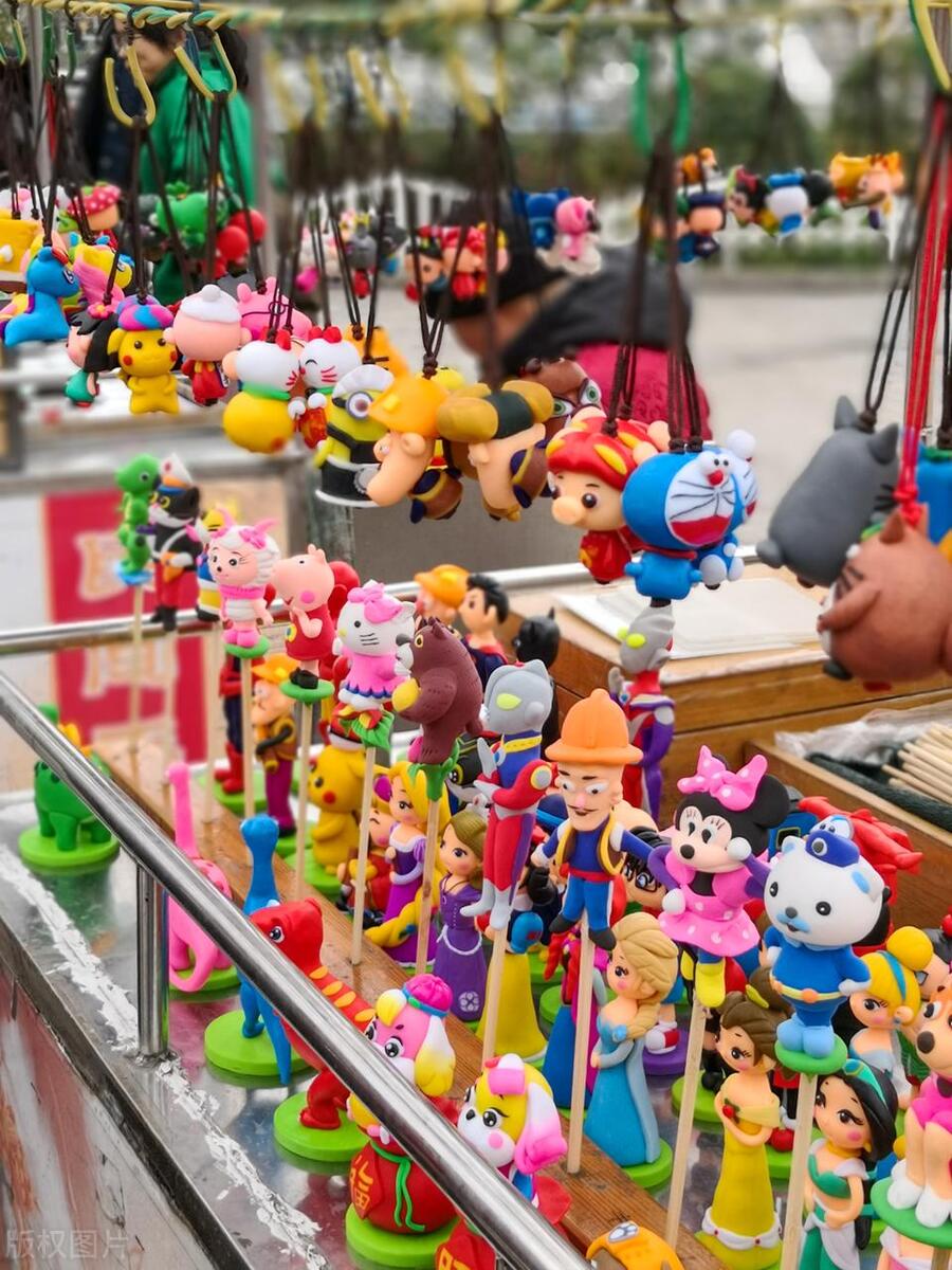 女人摆摊创业记,夫妻摆摊创业故事