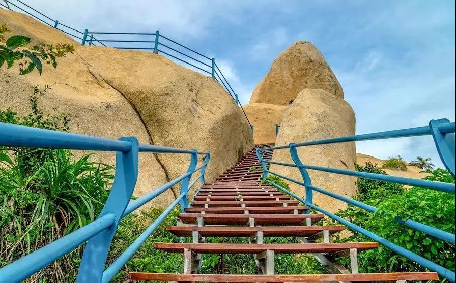 台山那琴海半岛一日游,浮月村碉楼哪一个可以上楼参观
