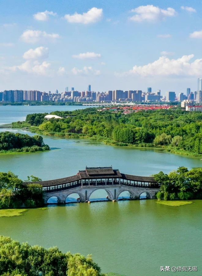 十年耕耘筑精彩华章，浓墨重彩绘美丽无锡