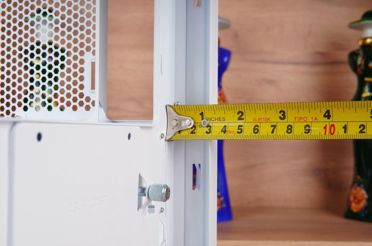 华硕追影机箱布局,华硕追影13代13700f主机