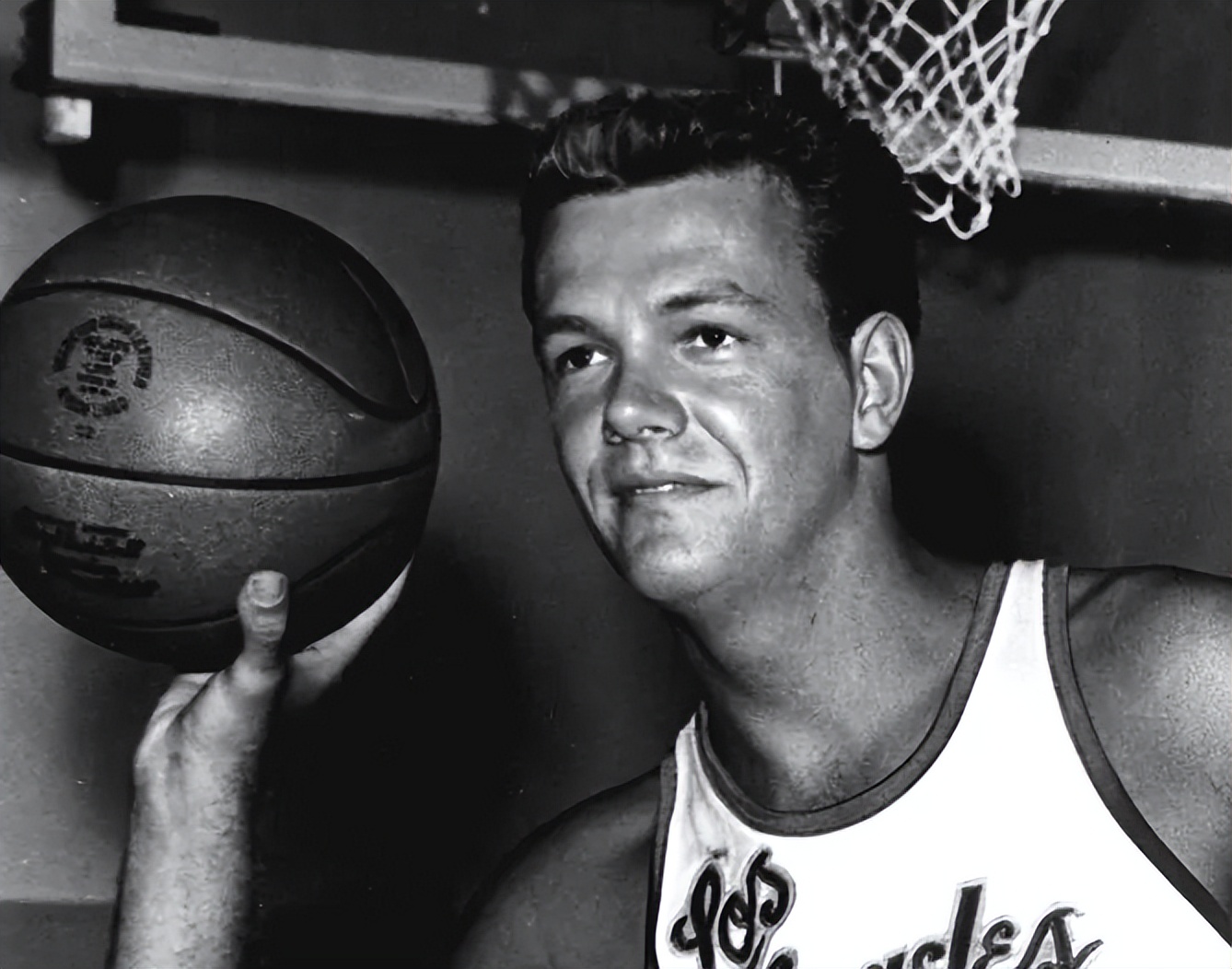 维金斯砍下26分13板直播,近几年nba最成功的状元维金斯