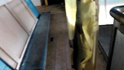 僵尸水族馆原片 (恐怖鲨鱼僵尸)