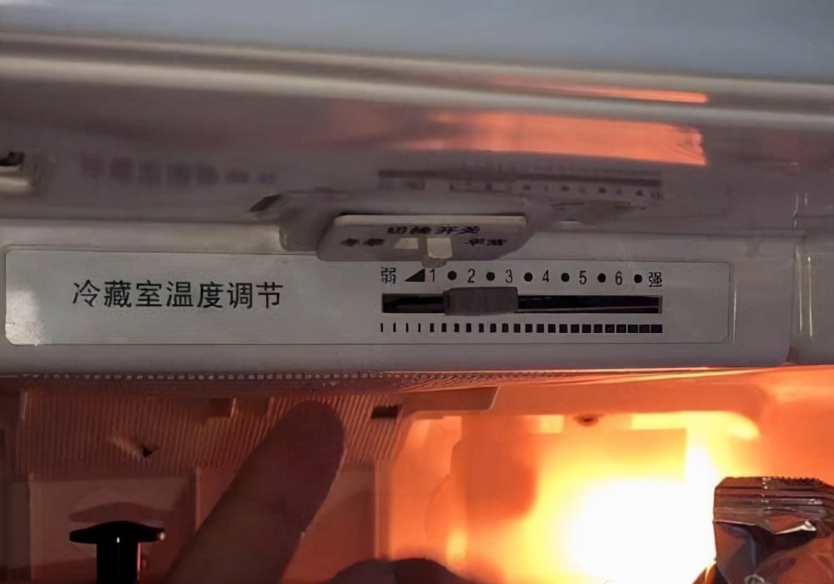 冰箱冬天与夏天的温度调节,频繁调整冰箱温度对冰箱有影响吗