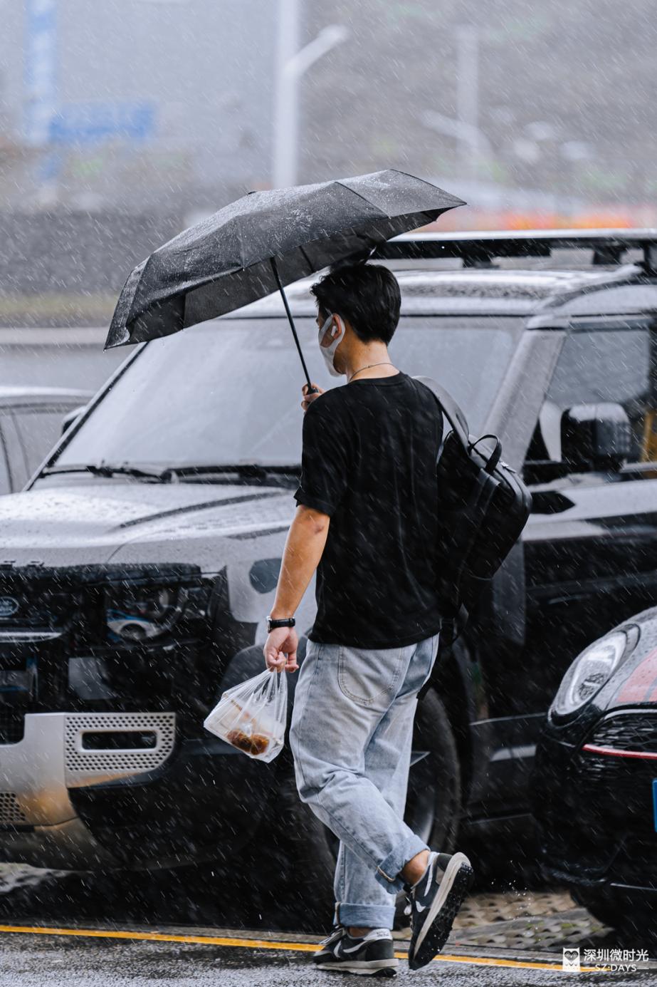 深圳人的早餐：拎袋跑路，全靠应付