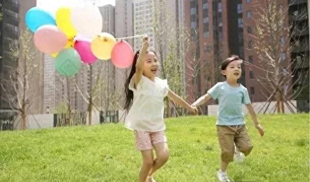 五岁女宝宝尿尿喊痛咋办,5岁女宝尿尿喊疼怎么办