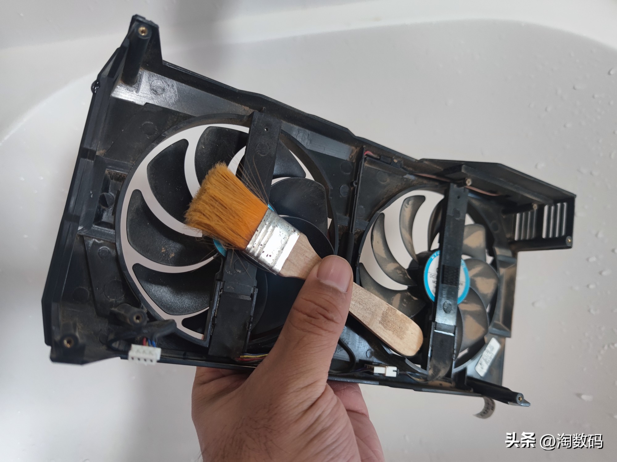 蓝宝石5600xt矿渣,蓝宝石rx5600xt白金版装机攻略