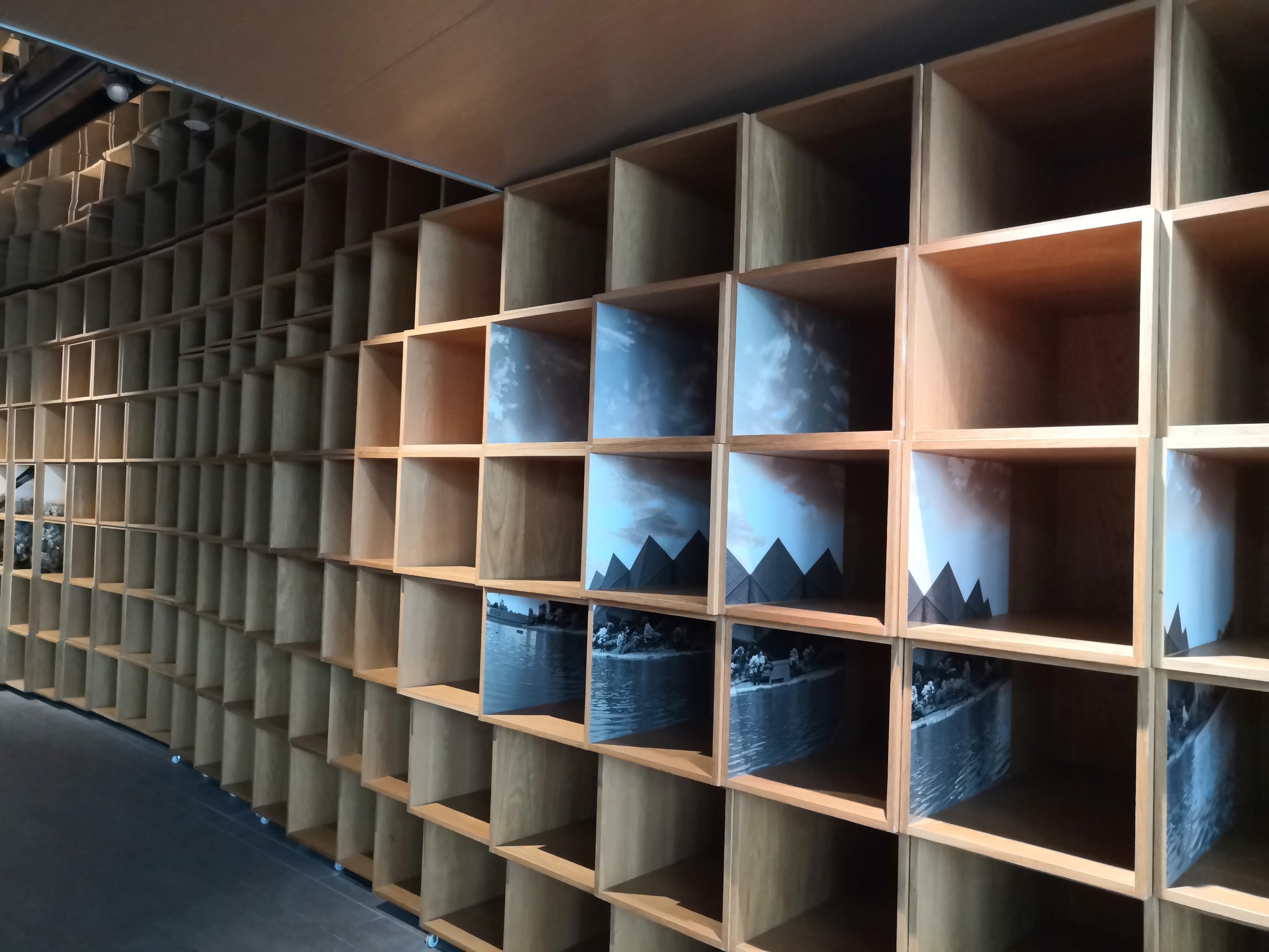 深圳旅游红立方,深圳红立方游玩策略