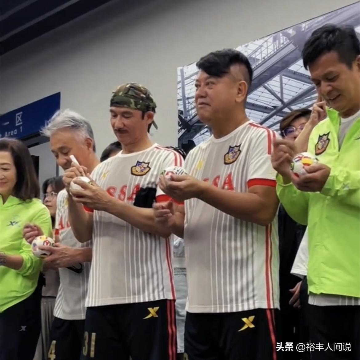 香港明星足球队黄日华多少号,香港明星足球队对黄日华的表现