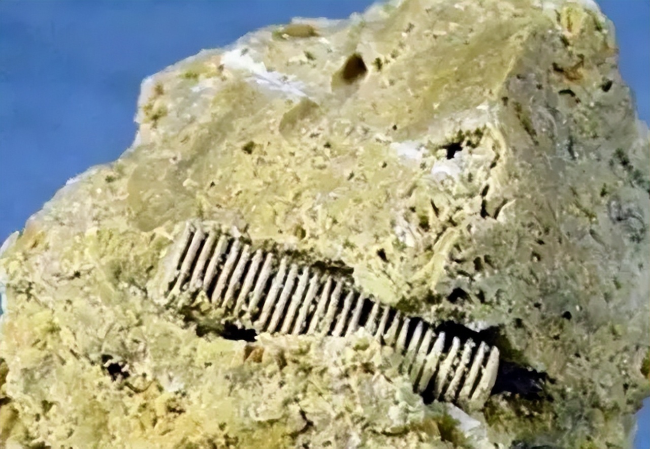 一颗来自地球的螺丝钉,发现外星人遗留的螺丝钉