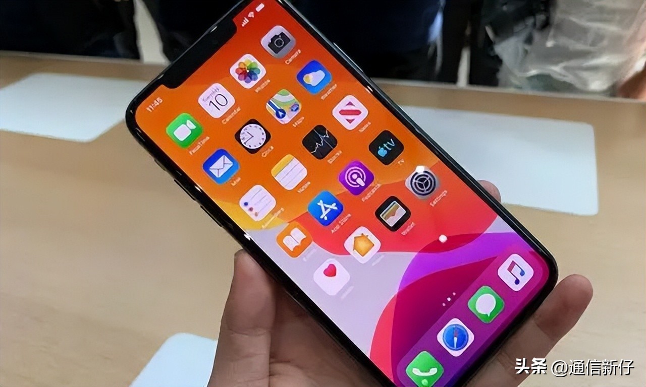 iphone各个机型的使用寿命,来看一下10年前的iphone还能用吗