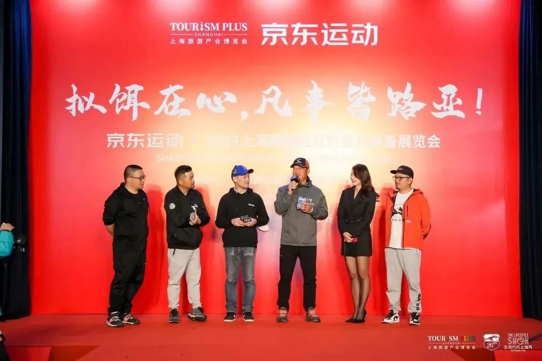 春暖三月踏青,春暖时节万物复苏