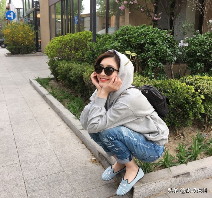 王传君说江疏影平庸解释,江疏影和王传君的关系