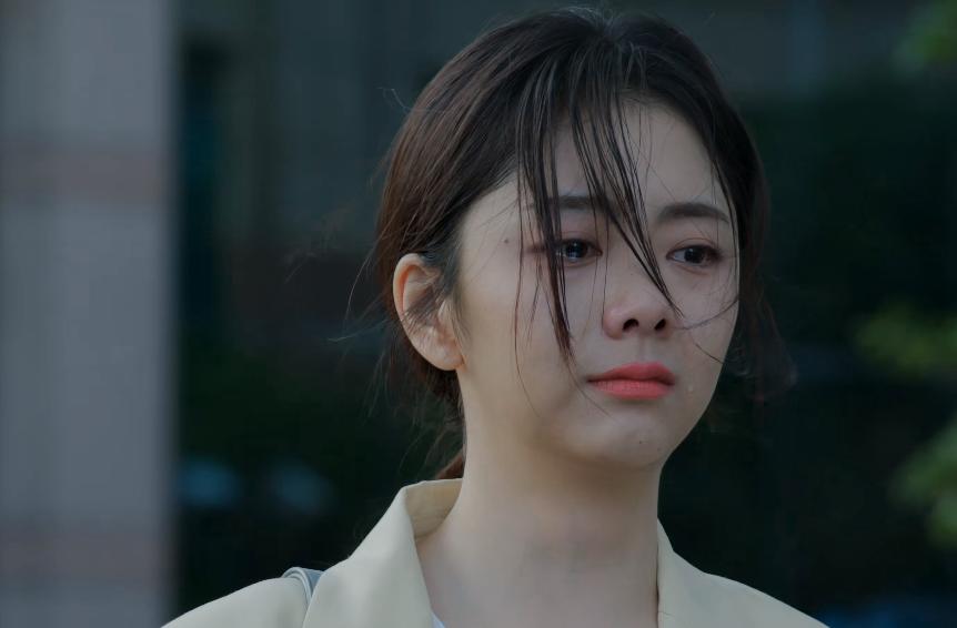 谭松韵从淳贵人到女飞行员,谭松韵是不是甄嬛传的淳贵人