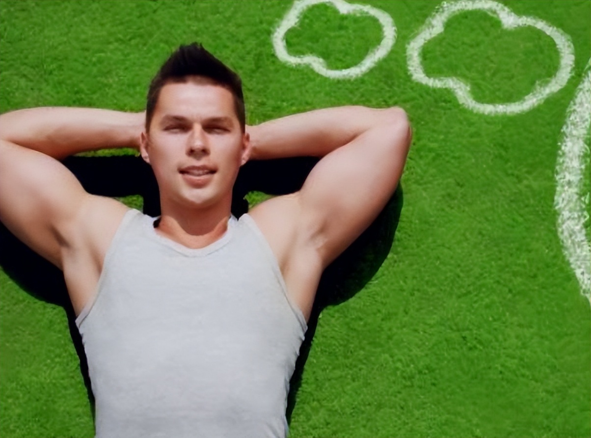 40岁男性毛发变白,40岁男性全身毛发变白是什么原因