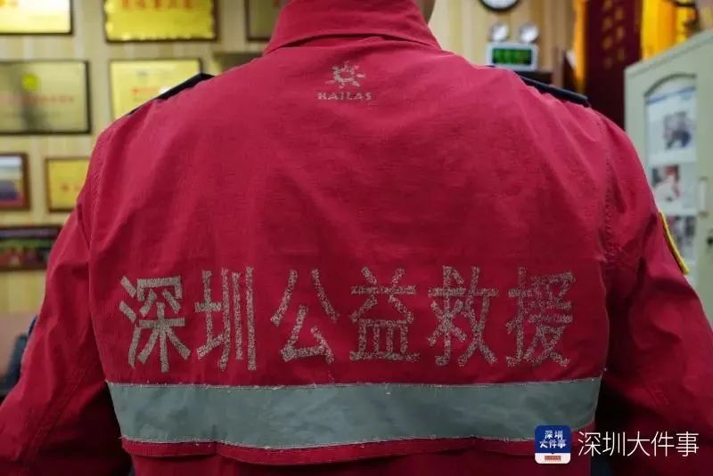 赴土耳其救援车队驰援加沙,赴土耳其救援的中国救援队