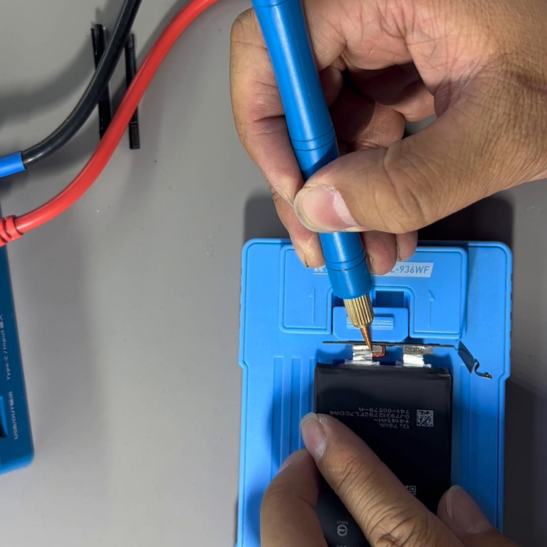 苹果11换屏维修中山,赤峰移植电芯