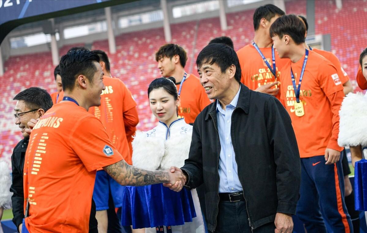 下午1点，又一支职业球队退赛！理由让球迷感到心疼，足协要负责