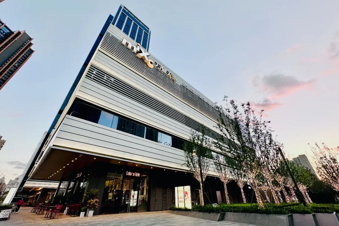 上海苏河湾万象天地怎么样,上海苏河湾万象天地介绍