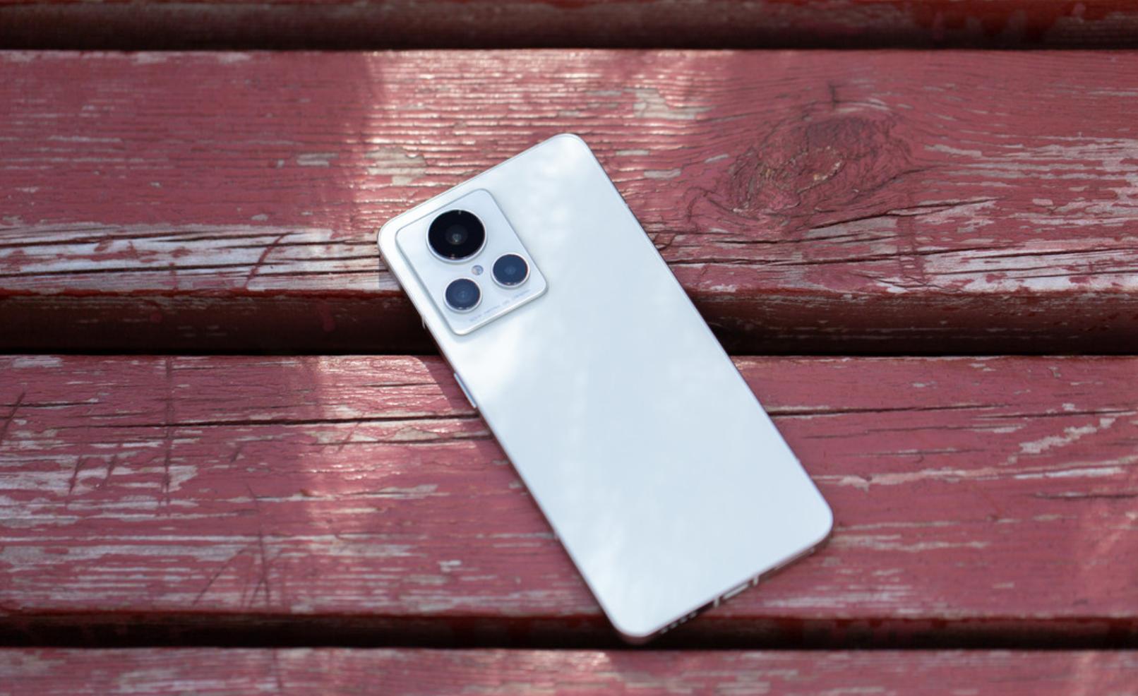 8月份拍照好性价比高的手机,各大旗舰标准版哪个拍照最好