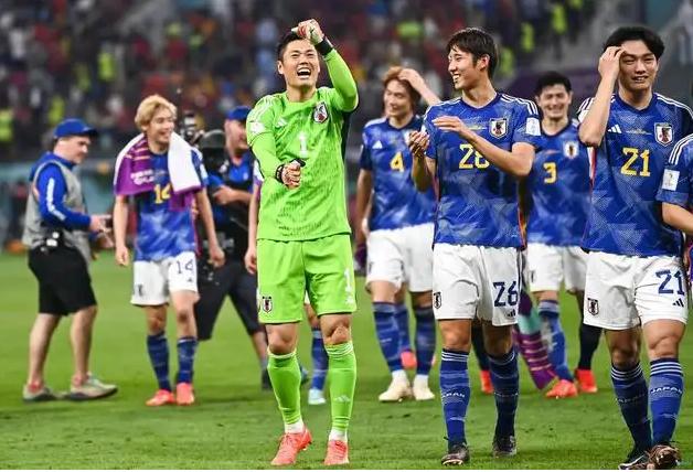 国足太太们颜值逆天,2021日本国足太太团