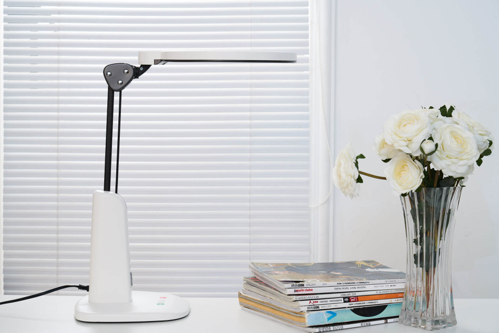 爱德华护眼灯真的有用吗,爱德华红光护眼灯对眼睛有伤害吗