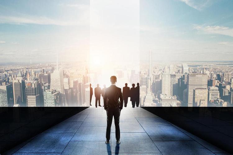 如何回答面试官未来三年职业规划,面试官问到职业规划和发展怎么讲