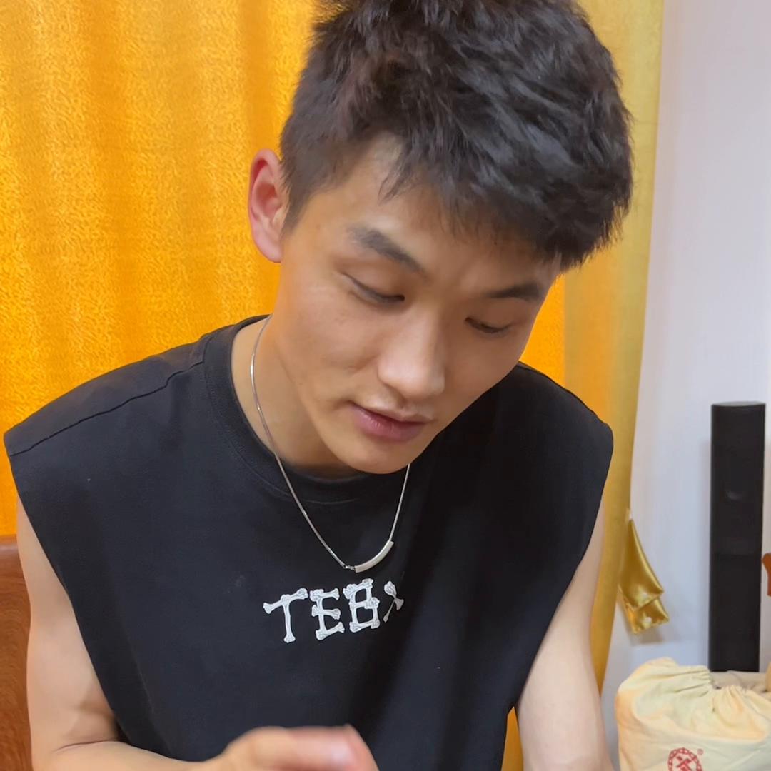 第一次约会她带我去星巴克,当你带女朋友第一次去星巴克