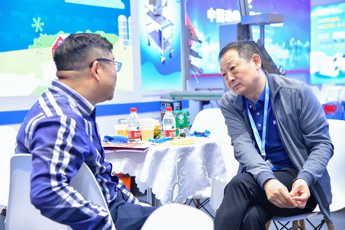 鍒涙柊鎬濈淮绛戞ⅵ鏈潵,鍒涙柊寮曢閫愭ⅵ鍓嶈