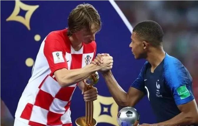 非洲劲旅、亚洲神秘之师、东欧球队4强定律，盘点世界杯上的黑马