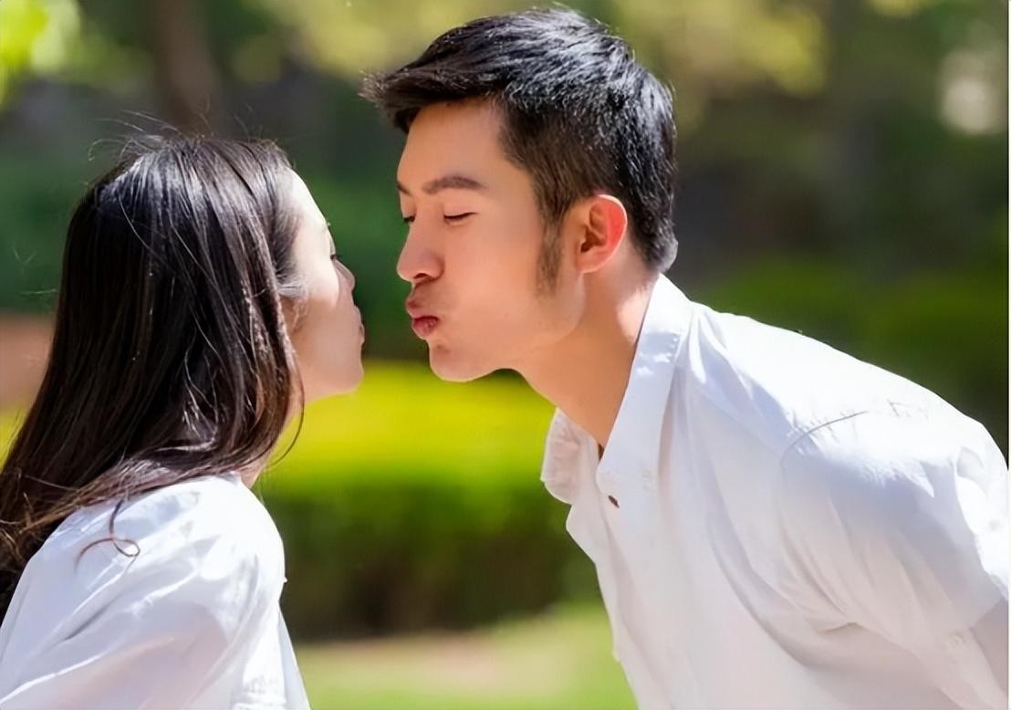 21岁女子做人流被围观，2名男医生嘲笑她的*处私**，法院最后这样判