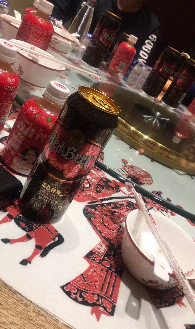 法律为什么禁止未成年人去ktv,法律禁止未成年人进KTV