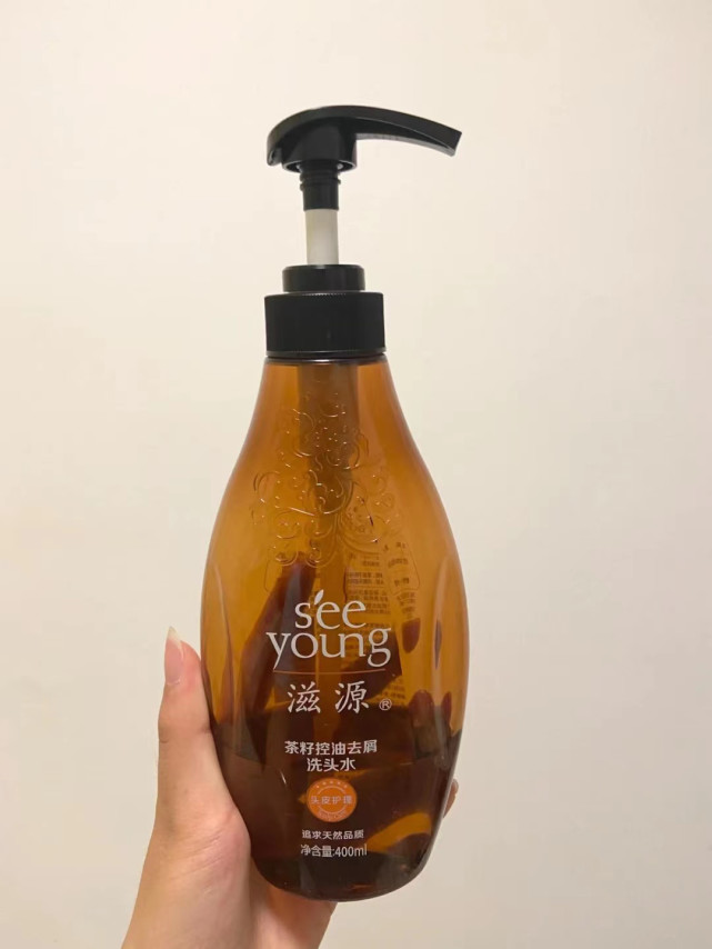 我们如何去选择一款正确的洗发水,选对一款洗发水很重要