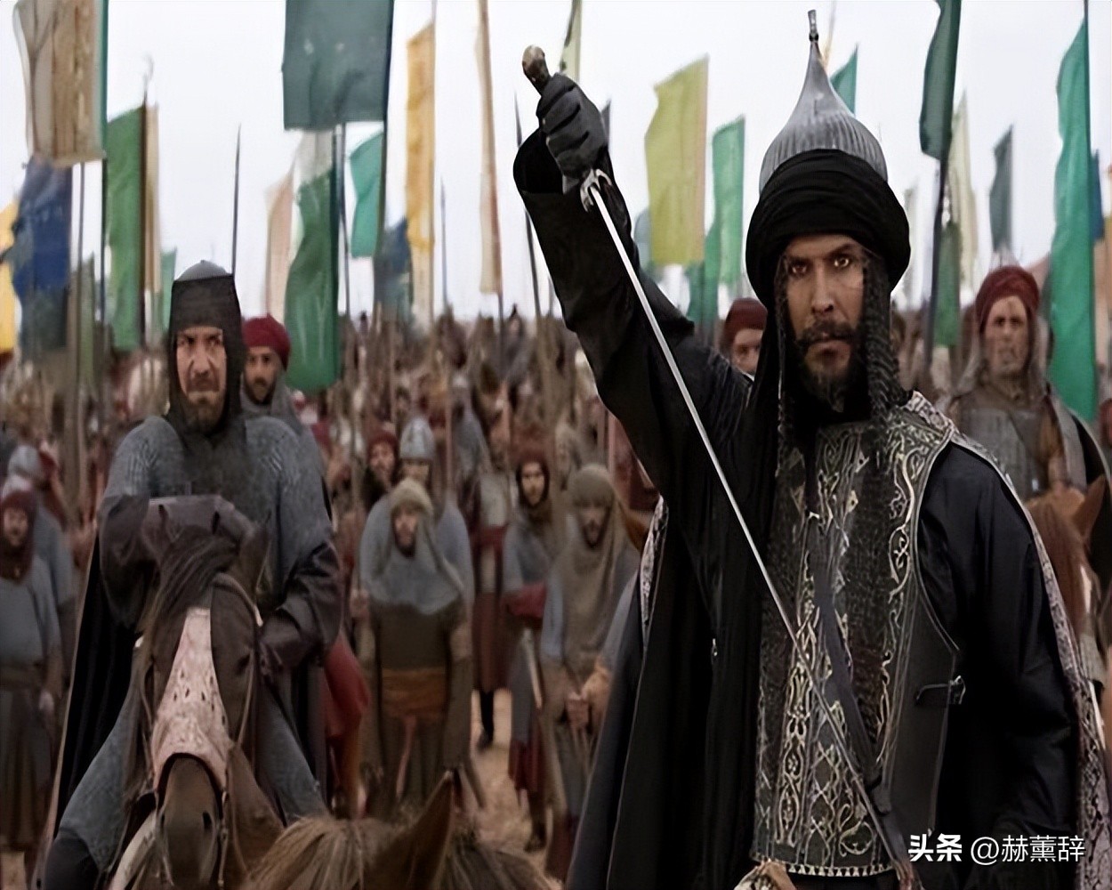 时尚演绎历史，丝绸与草鞋同台竞技阿尤布王朝的穿越之旅