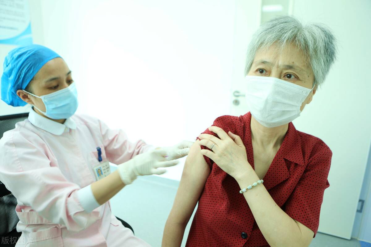 汗疱疹用什么药膏能彻底的治好了,汗疱疹怎样预防