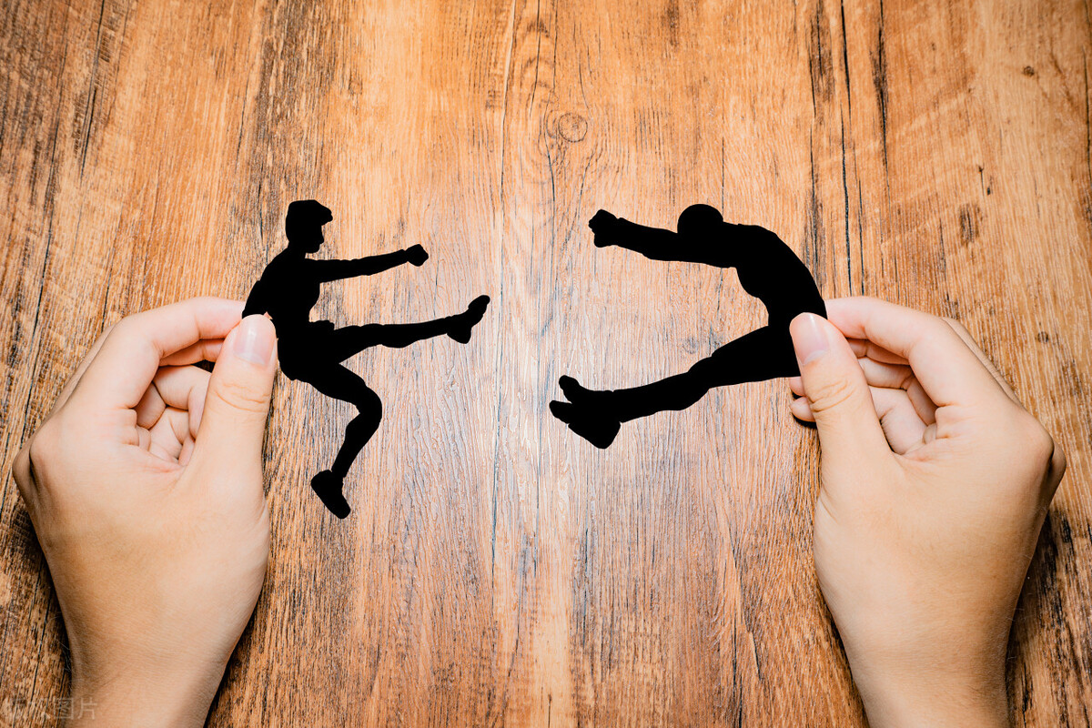 法律怎么治无赖,法律上遇到无赖的人怎么处理