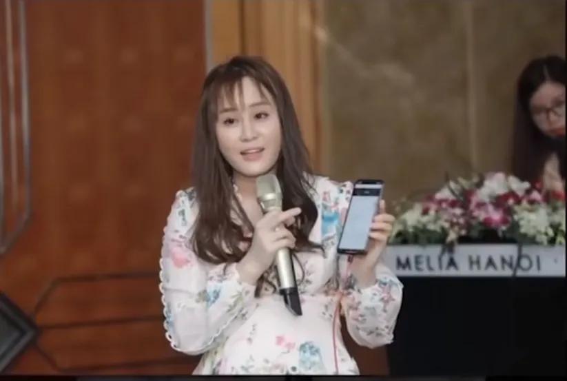 一女子玩弄30名高富帅，疯狂骗取1000亿比电影还离谱！