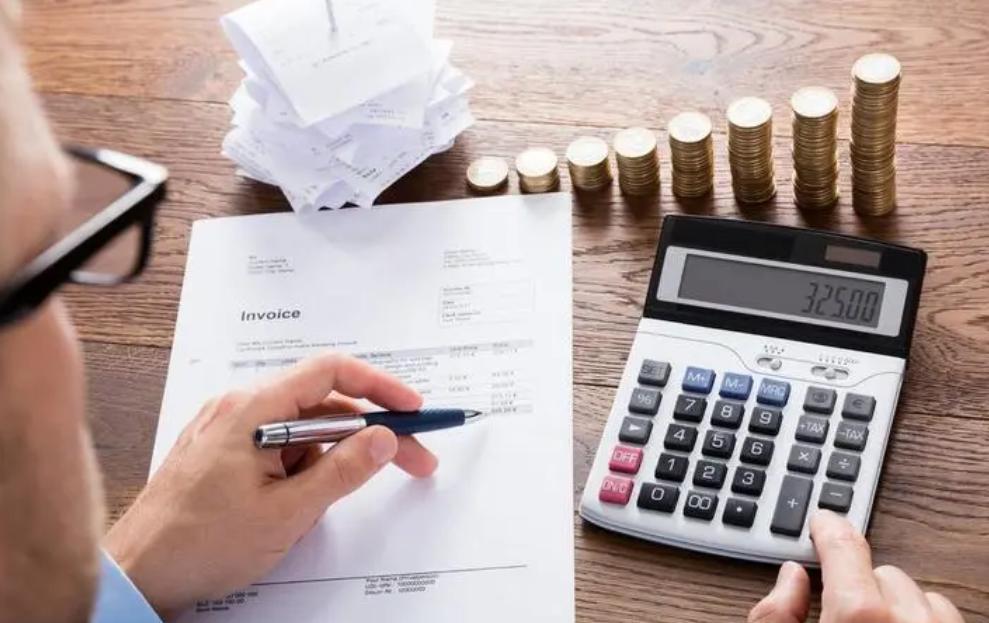 西安比亚迪女生可以应聘什么岗位,女子应聘出纳