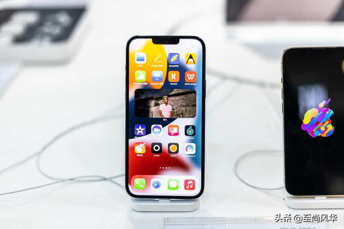 手机的pro和plusmax都有什么意思,手机型号pro和max的区别