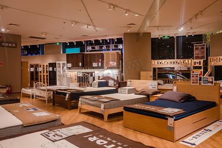 广州家具广场有哪些店,广州客厅家具商场地址在哪