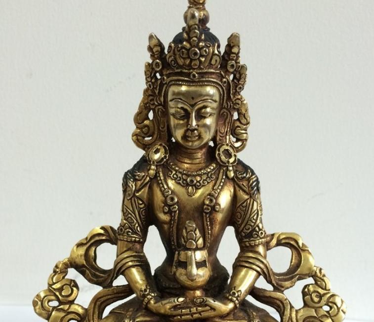 小伙农村收古董700元买个黄金佛,90后小伙专业回收黄金