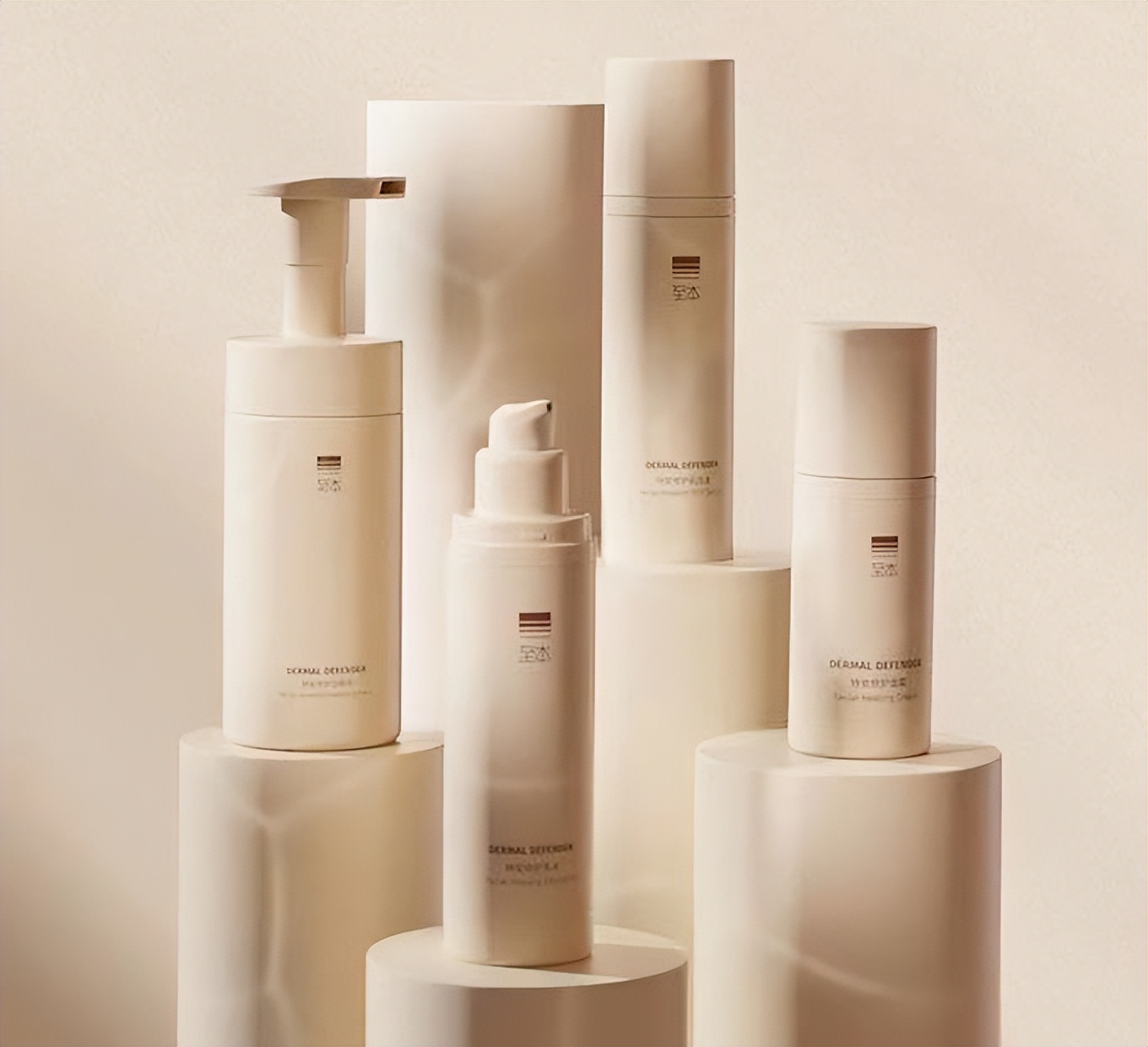 高调开撕！ “国货之光”塌房啦？