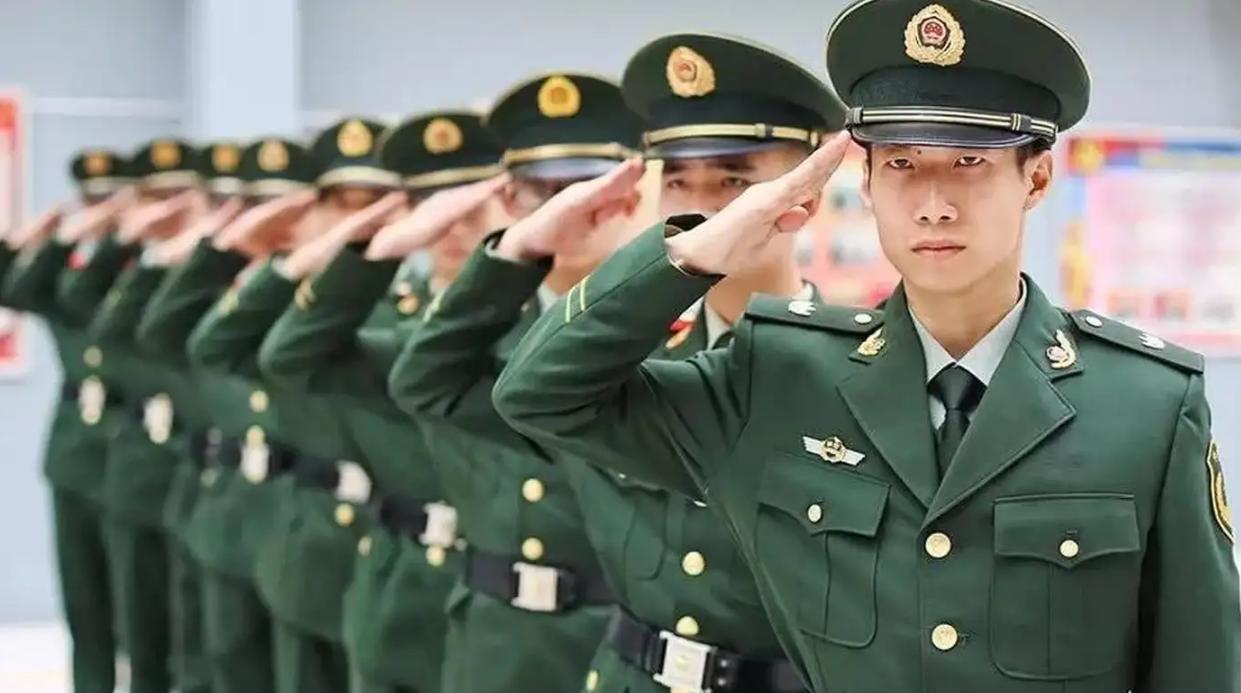 军队文职的技术岗招聘条件低,军队文职招聘是否要求条件很高