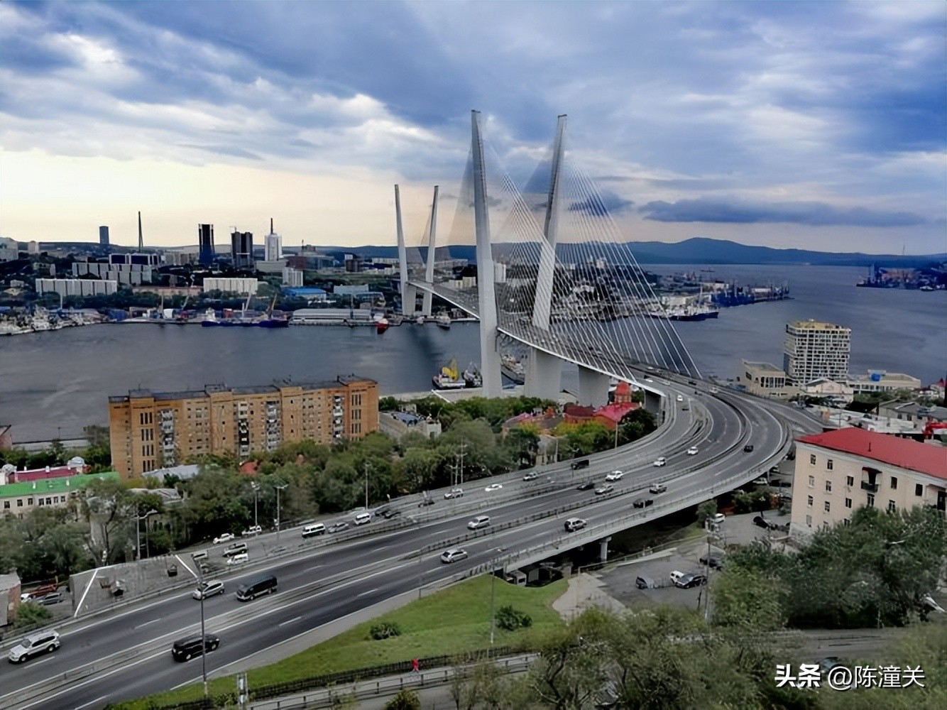 俄罗斯人口多少亿人均gdp,俄罗斯面积和人口兵力