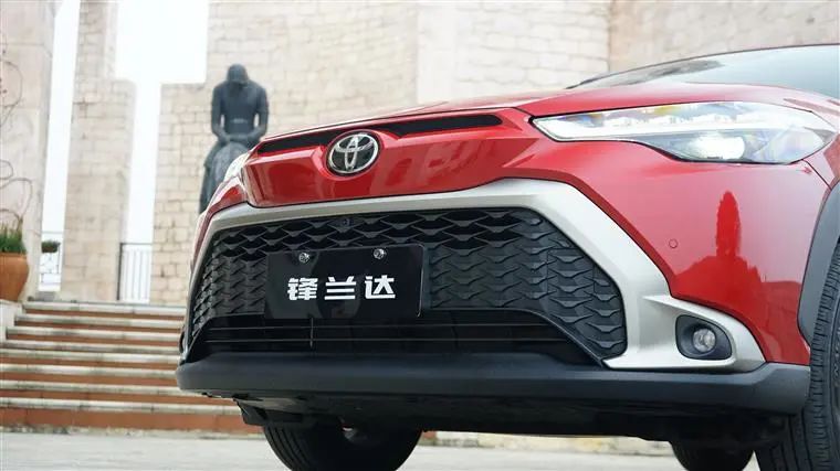 一分钟带你了解丰田锋兰达,试驾丰田全新锋兰达