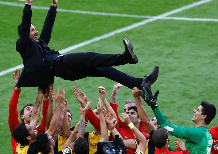 世界足坛最高年薪主教练,世界公认的十大足球名帅