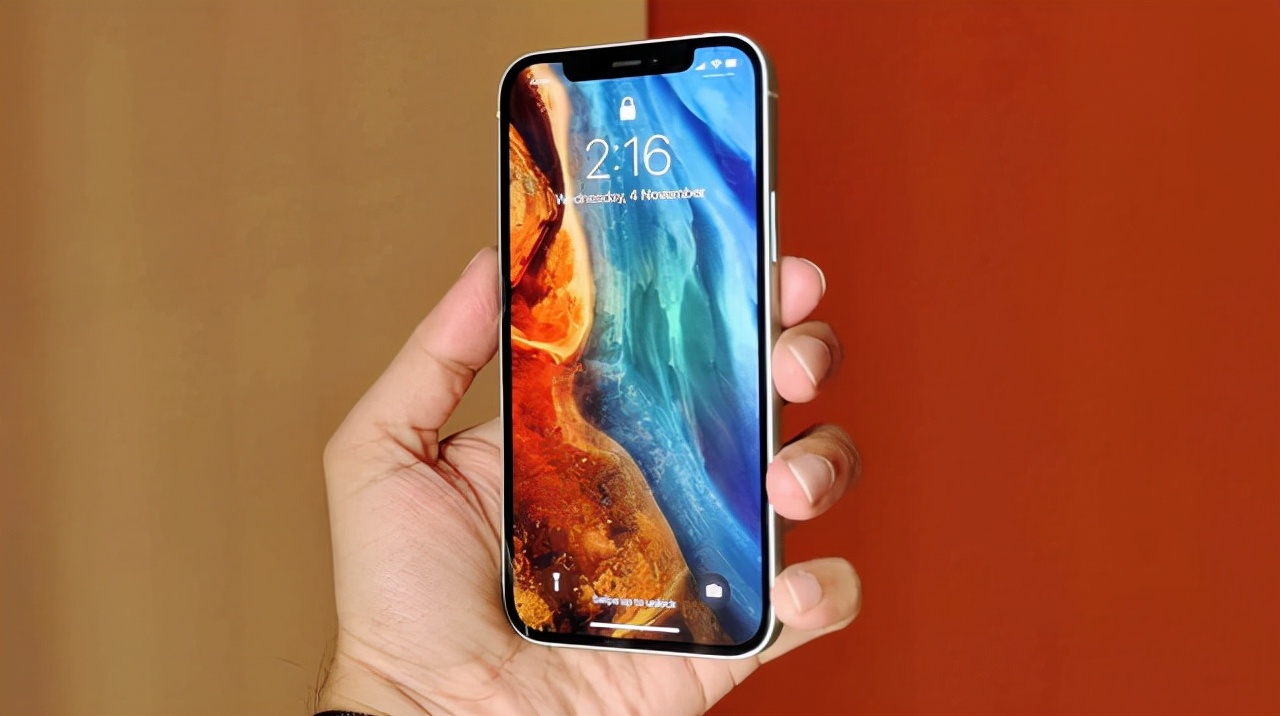 从6799元跌至4689元，IP68防水+双卡双待，还买什么iPhoneSE3？