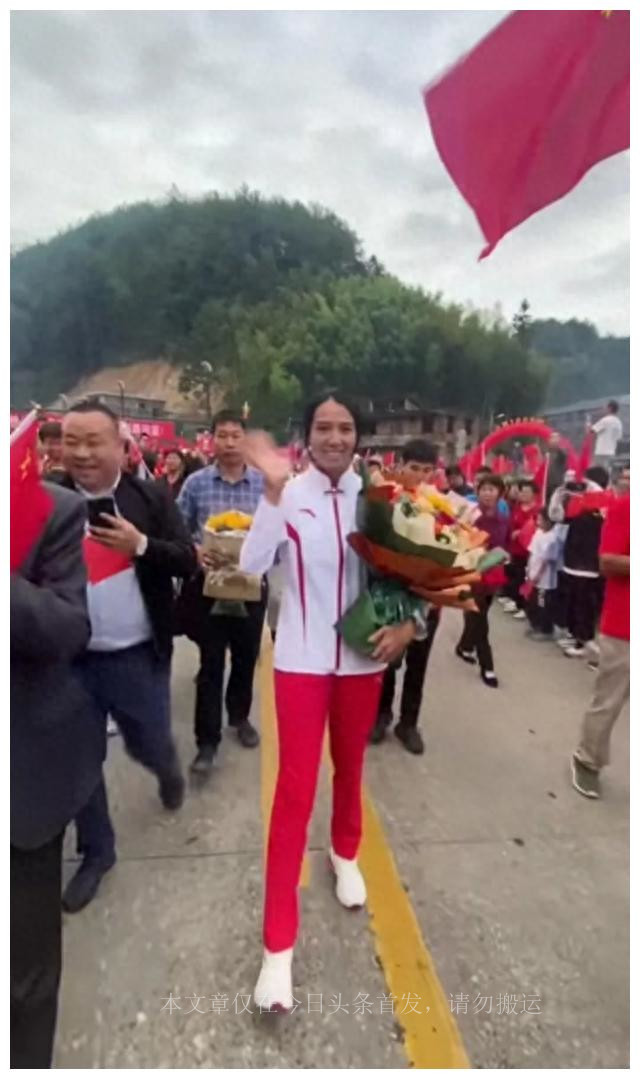 林雨薇福建尤溪哪个乡镇人,尤溪林雨薇回尤溪视频