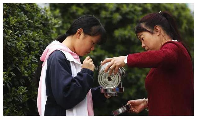 社会竞争的激烈现实的残酷,社会竞争力大如何生存下去