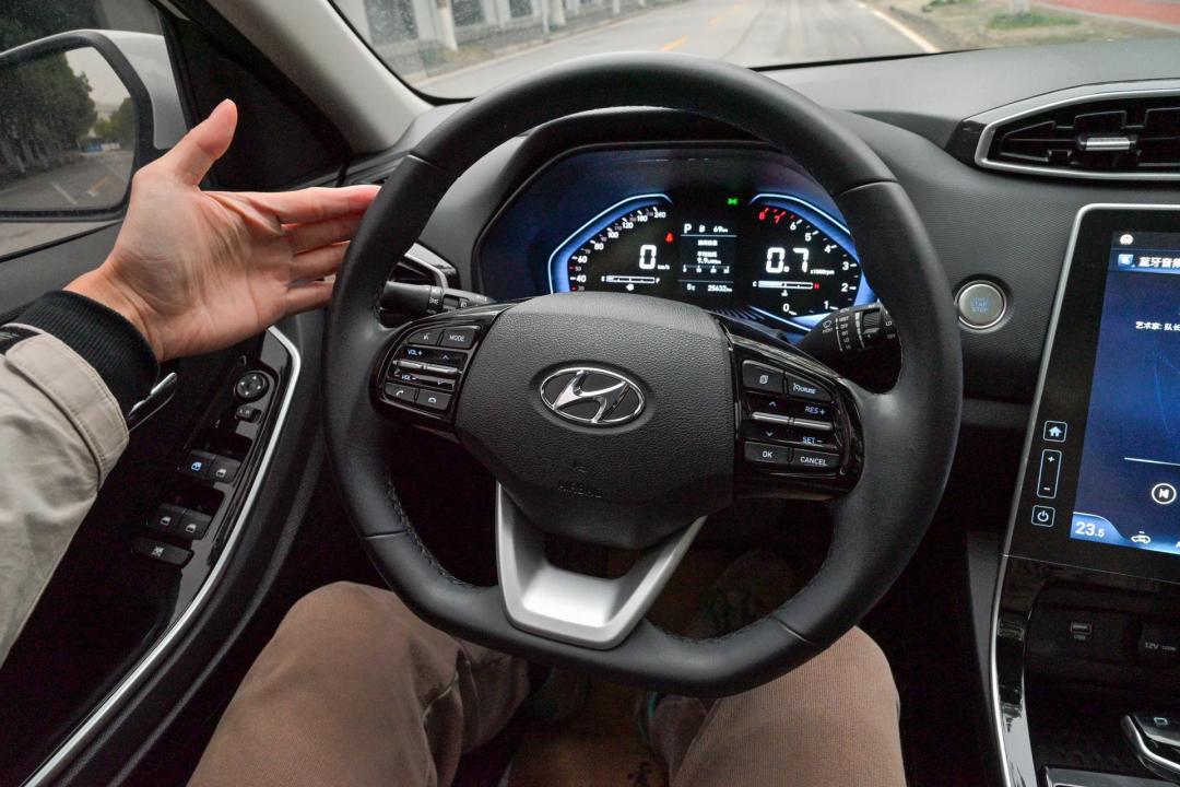 口碑最好小型suv现代ix25,浙江二手ix25现代5万